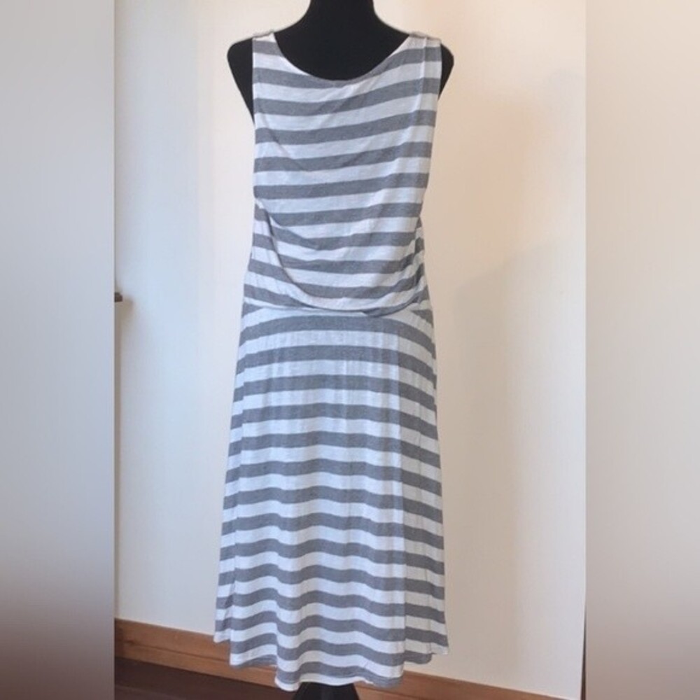 Gap Asymmetrical Sundress White/Dark Gray Size XS - Picture 3 of 10